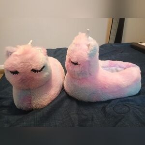 Pastel Kids Unicorn Slippers New
